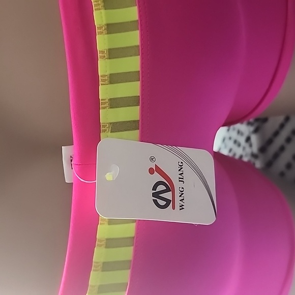 WANG JIANG Swim - Picture 3 of 3